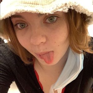 Meet your Posher, Haley